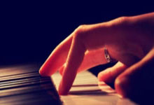 股票新开户的能买哪些股票:天津炒股配资开户-中信证券：加速调整筑底 看好白酒板块底部配置机会